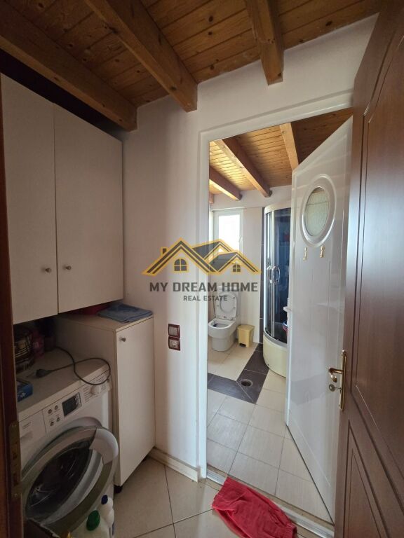 SHITET PALLAT 5 KATESH NE DURRES!