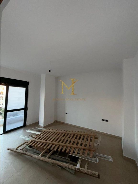 Shitet apartament 1+1 – Plazh Hekurudha, Durrës