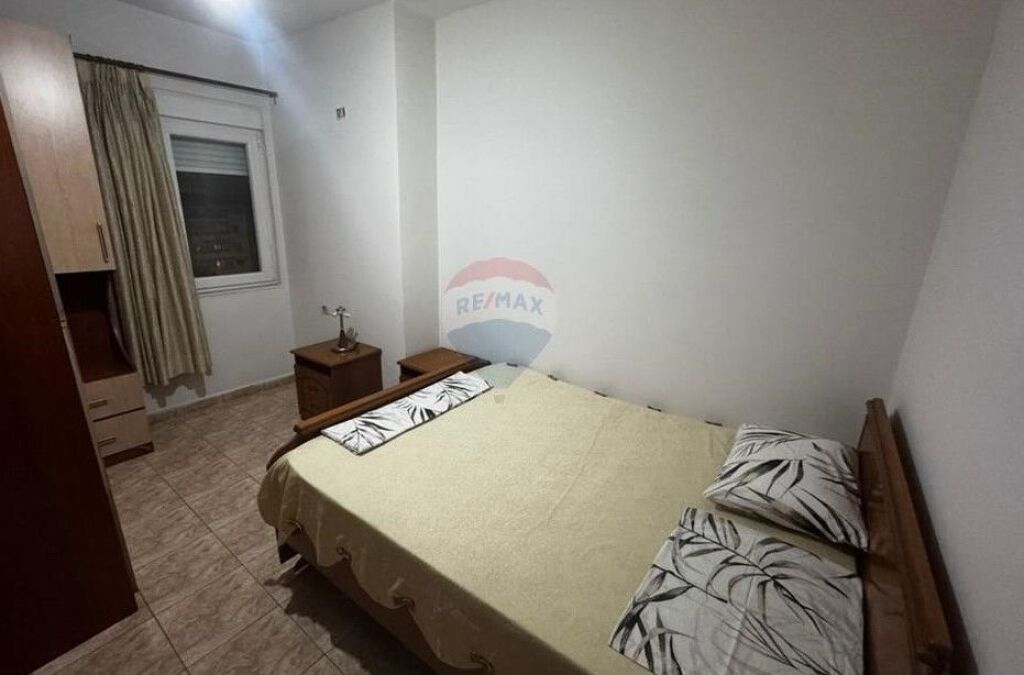 Apartment 2+1 for rent above Kristal Center