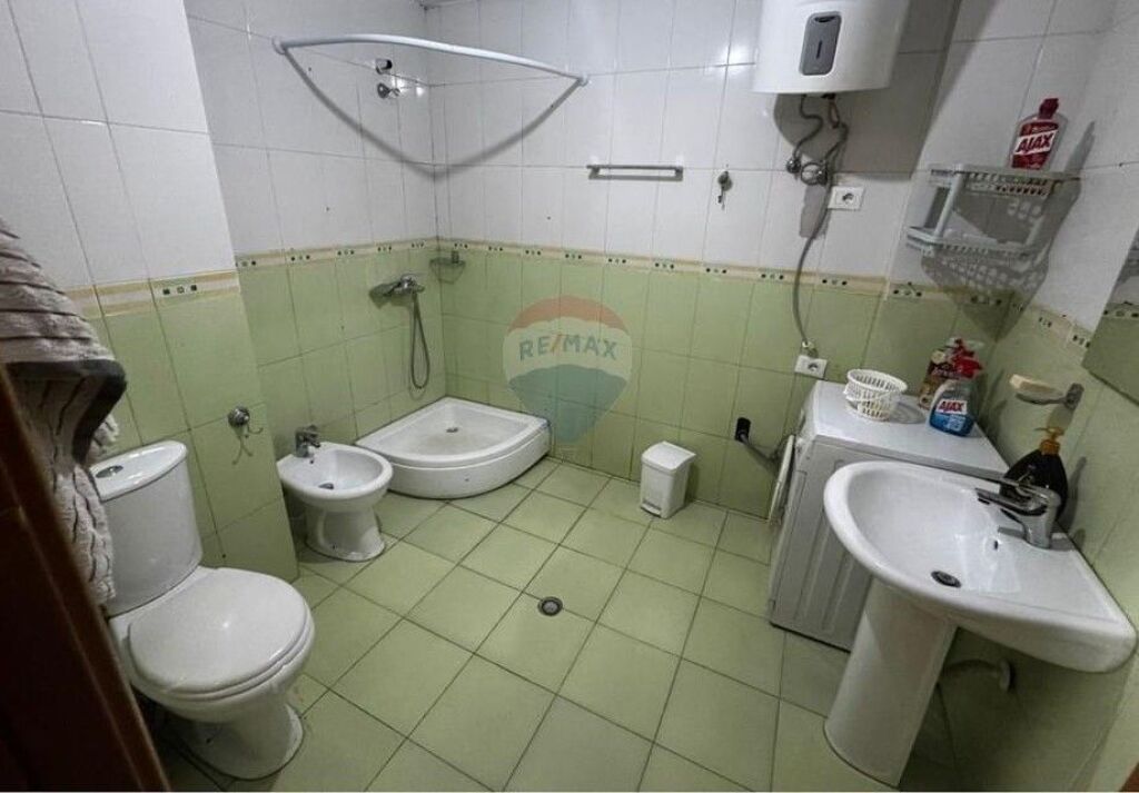 Apartment 2+1 for rent above Kristal Center