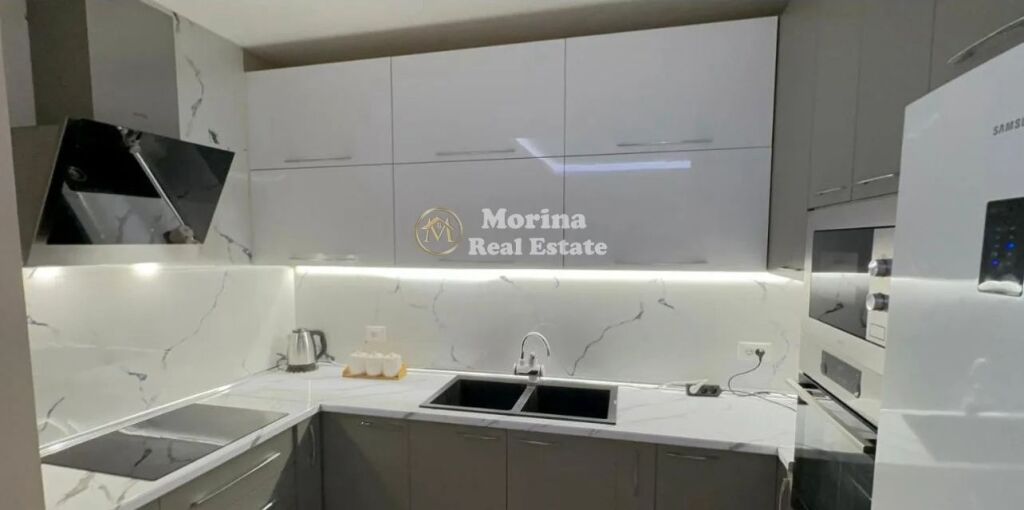 Rent | Apartment 2 + 1 | 9-Floors | 850 €/month