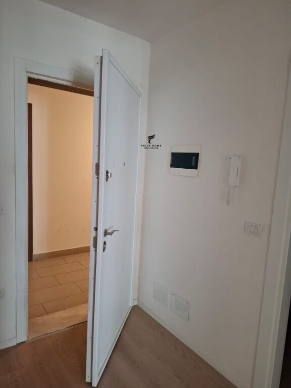 SHITET APARTAMENT 2+1 FUSHA E AVIACIONIT 176.000 EURO