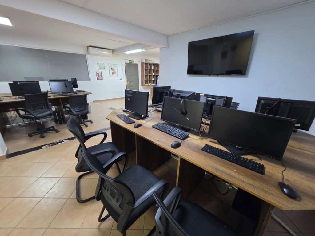 Zyre me qera tek Ish Parku ,Rruga Ndre Mjeda