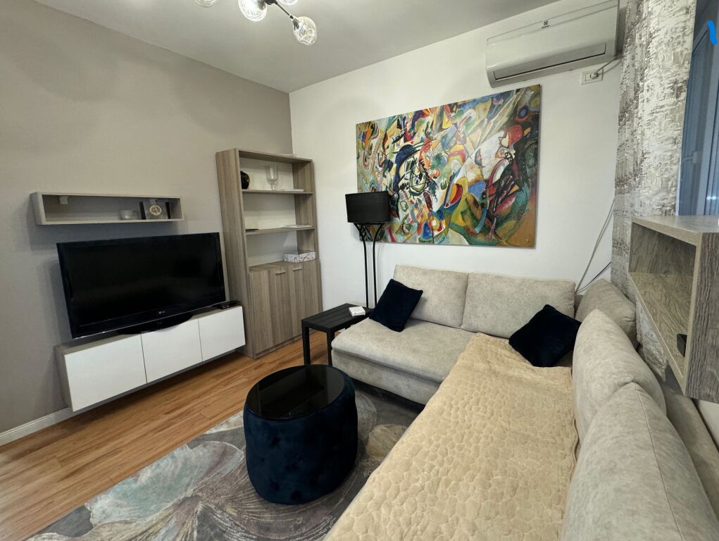 FOR RENT APARTMENT 1+1 KAVAJES STREET