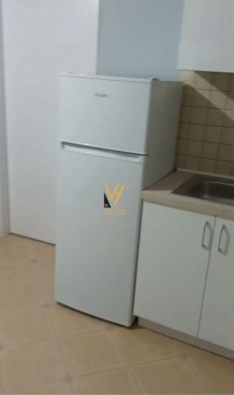 JEPET APARTAMENT 2+1+BLK ME QERA TE 5 MAJI 50.000 LEKE