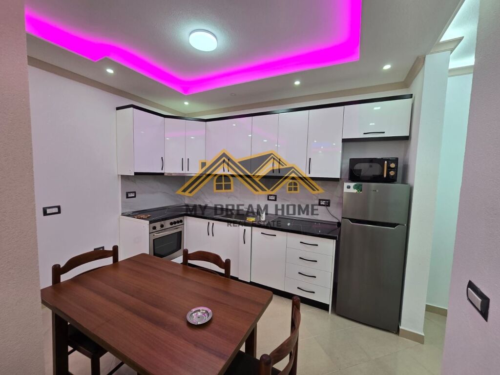 VENDESI APPARTAMENTO 2+1 GOLEM.