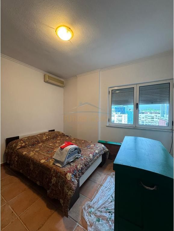 Rent, Penthouse 3+2+2 at Andon Zako Cajupi street, Dinamo Stadium, Tirana.