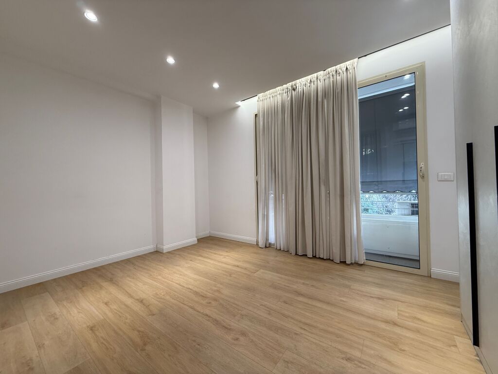 Shitet Apartament 2+1 tek Ish Fusha e Aviacionit