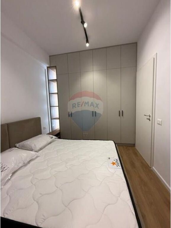 Apartment - For Rent - Mangalem Complex, Tirana 500 €