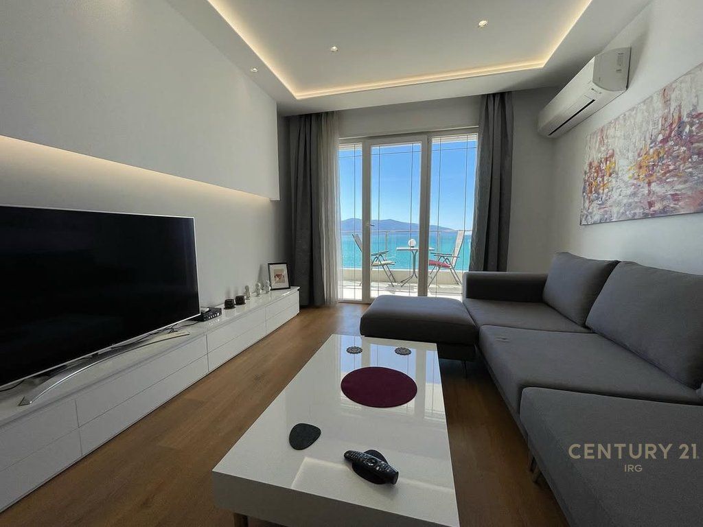 VENDESI APPARTAMENTO 1+1 – VLORË Vicino a Marina Bay | Acqua Fredda