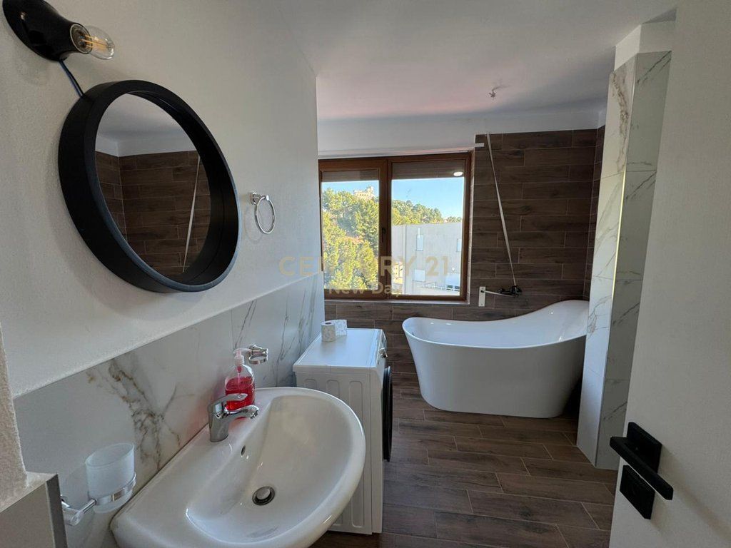 Apartament 1+1 Full Pamje Deti Me Qira në Currila, Durrës - 700€ | 70 m²