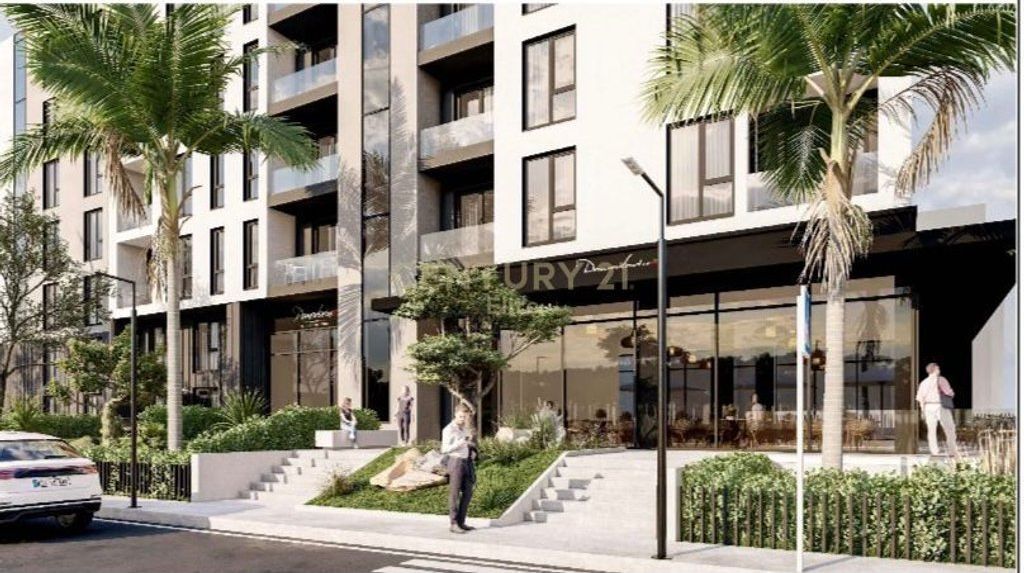 Shitet, Garsoniere, tek Mali i Robit    48,000 €