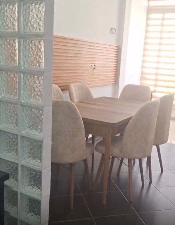 Jepet Me Qera Apartament 1+1+1 Ballkon