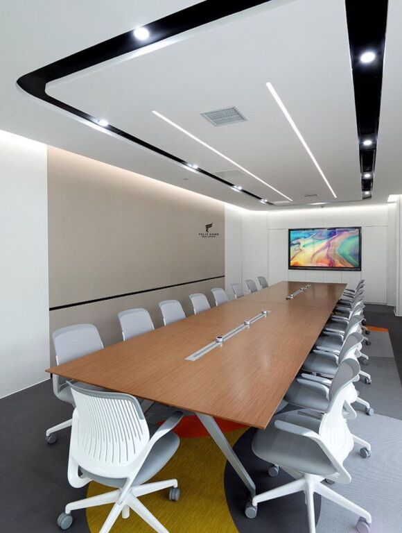 ZYRE ME QERA 135 M2 9 KATESHET 150.000 LEKE