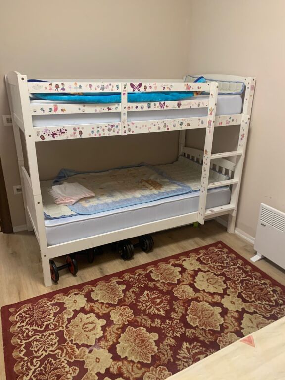 Jepet me qera 2+2 mobiluar liqeni thate 549 eu