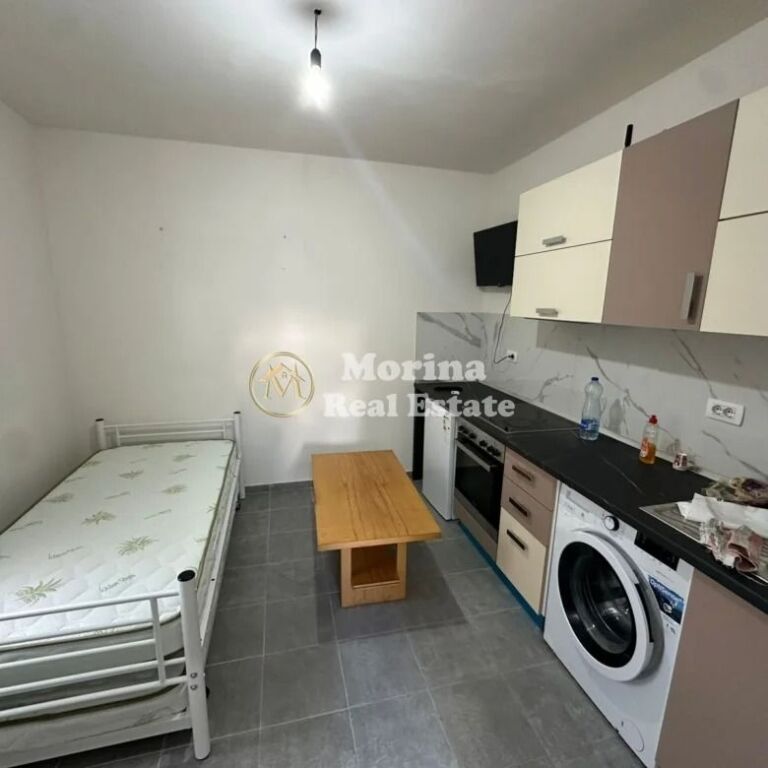 Affitto, Monolocale, Porcelan, 200 euro/mese