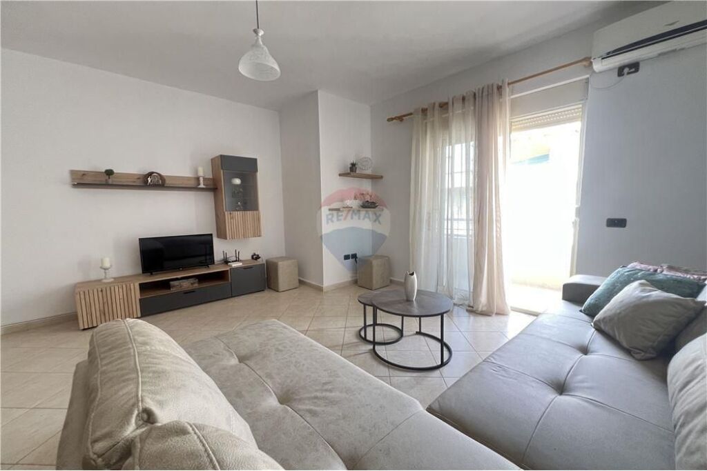 Appartamento Moderno 2+1 in Affitto – Lungomare, Valona