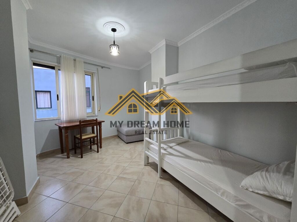 SHITET APARTAMENT 3+1 ILIRIA, PLAZH!