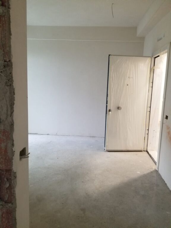 Shitet 1+1 apartment te mangalemi 73000 eu 46 metra ne proces