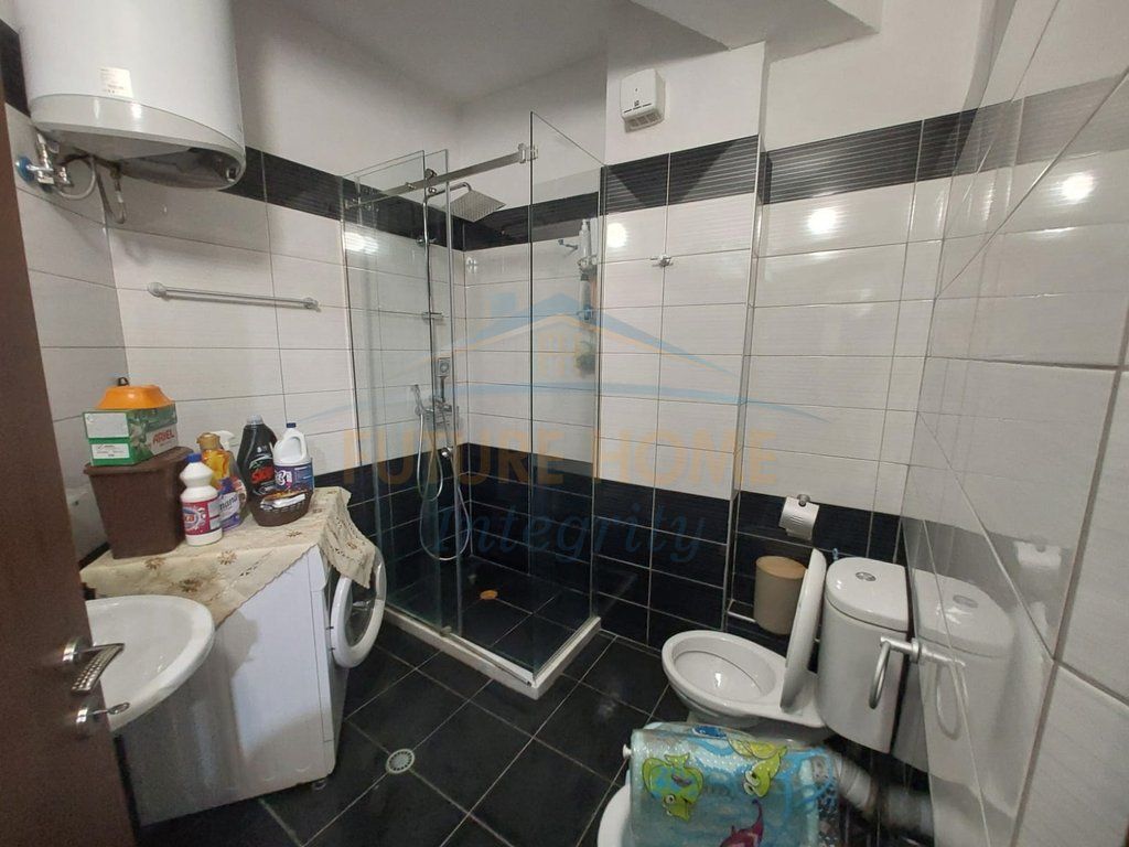 For sale, Apartment 1+1+2 Balconies, New Maternity, Tirana.