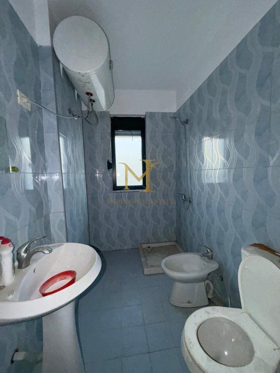 Shitet apartament 1+1 – Plazh Hekurudha, Durrës