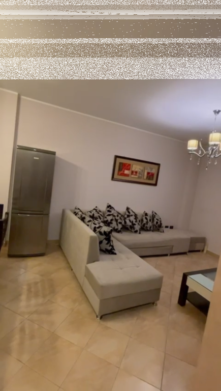 Appartamento 2+1, Xhamllik!