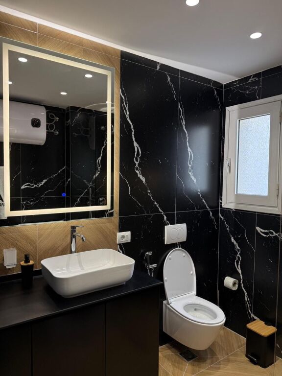 Apartament 1+1, Kopshti Zologjik!