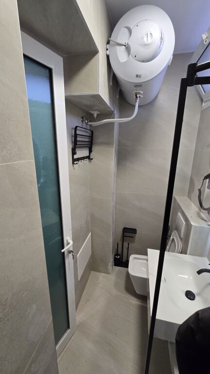 3 Studios+Laundry,Mine Peza!