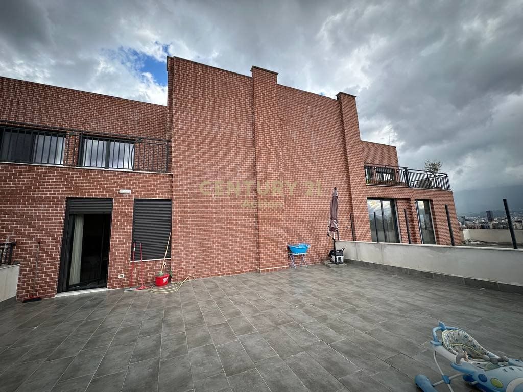 Apartment 2+1+2 for rent at Botaniku Residence, Albanian College