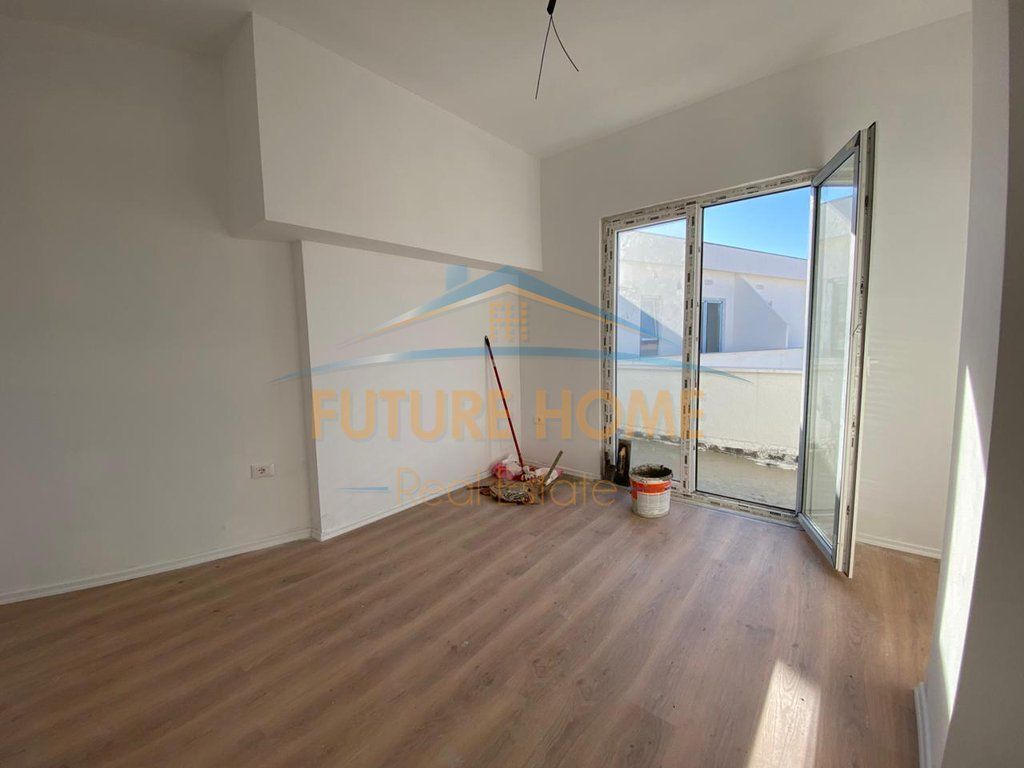 For sale, Apartment 1+1, Unaza e Re