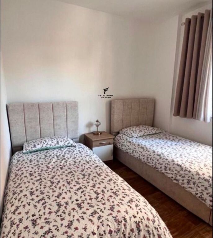 APARTAMENT ME QERA 1+1 QYTET STUDENTI 42.000 LEKE