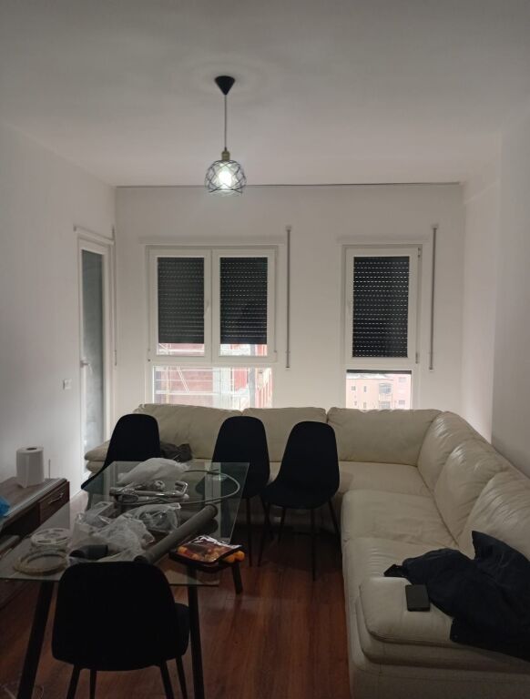 Affittasi Appartamento 2+1+2 a Kamez