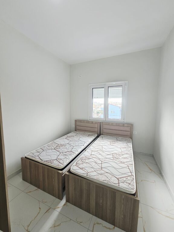 JEPET ME QERA APARTAMENT 2+1 NE ISH KENETE