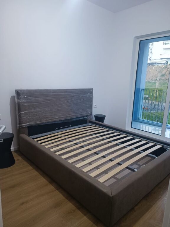 Tirane, jepet me qera nga Pronari, pa-komision apartament 1+1+Ballkon Kati 2, 54 m² (Rr. Dalip Topi 1040 Tiranë)