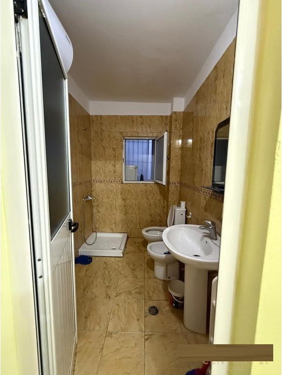 SHITET APARTAMENT 1+1 NE RRUGEN IRFAN TOMINI,TIRANE