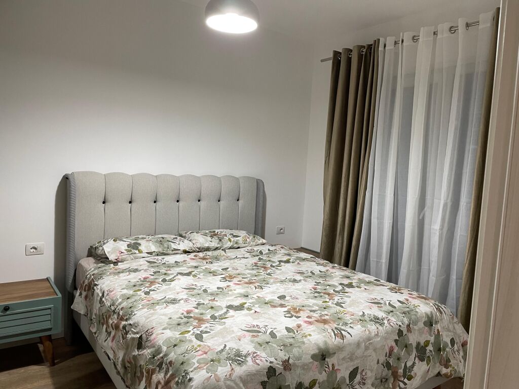 E-88/Laprake per unizkm jepet me qera apartament luksoz 60,000 leke