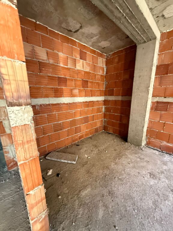 Occasione appartamento 1+1 in vendita presso la residenza kodra e diellit 2