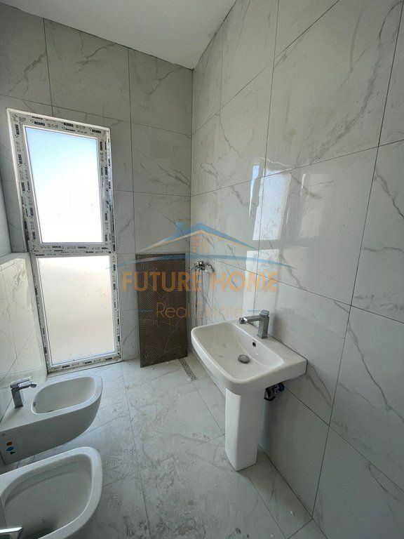 Shitet, Apartament 1+1, Unaza e Re