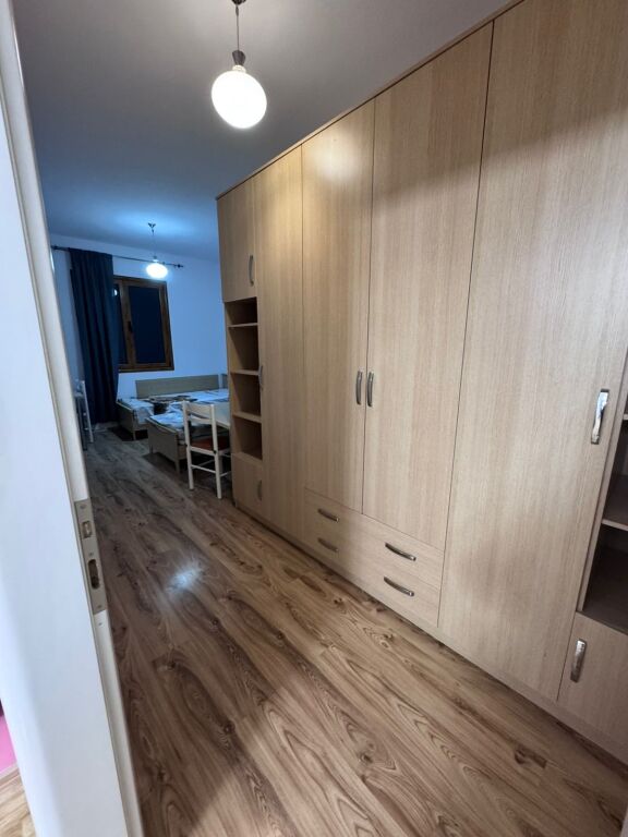 3+1,i mobiluar kat vile ne sauk te ri te bkt ja,500 euro