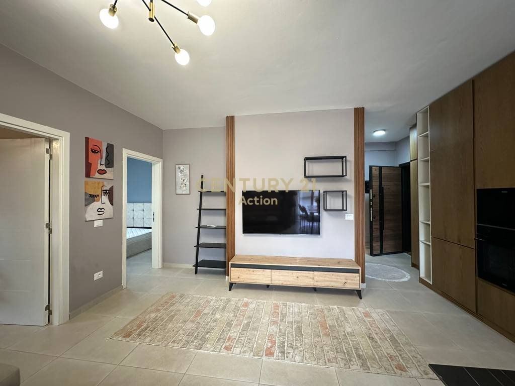 Apartment 2+1+2 for rent at Botaniku Residence, Albanian College