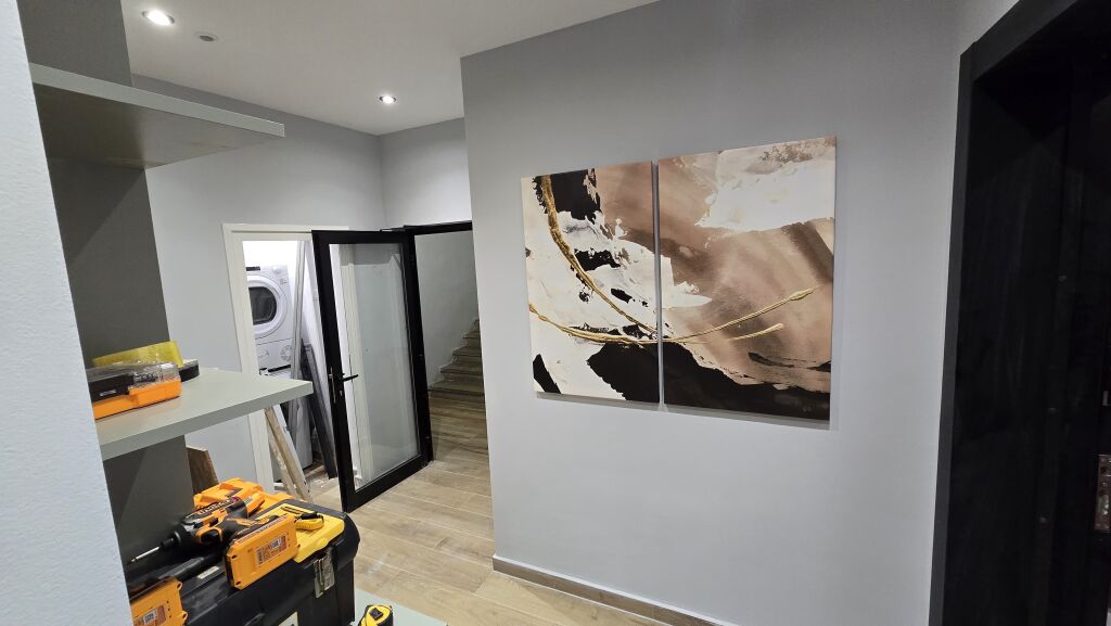 3 Studios+Laundry,Mine Peza!