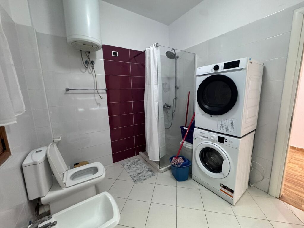 3+1,i mobiluar kat vile ne sauk te ri te bkt ja,500 euro