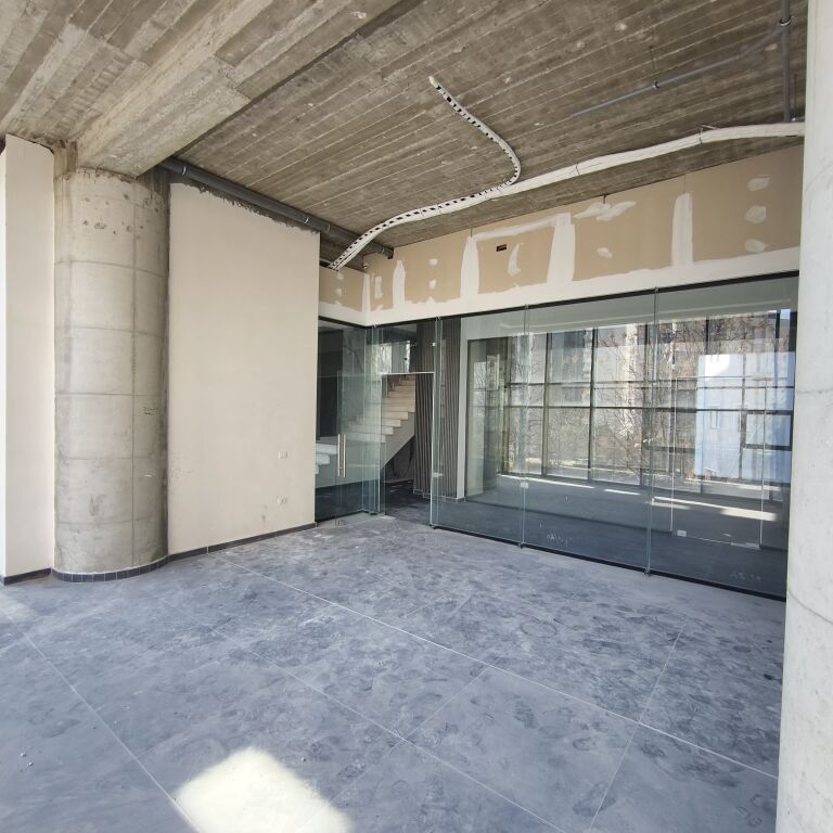 JEPET ME QIRA AMBIENT BIZNESI