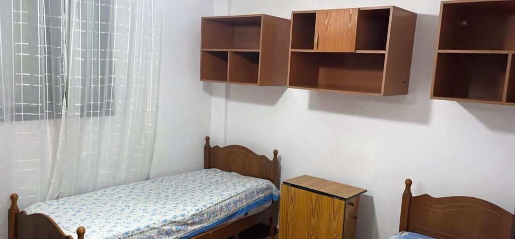 Jepet me qera apartament 1+1 Qytet Studenti 250 Euro