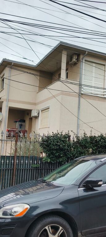 🏠In Affitto 3+1 +2Balconi + 2Bagni +🚗 Parcheggio. Terzo Piano Di Una Villa Privata, Città Studenti Tirana ALBANIA 🔥👇
