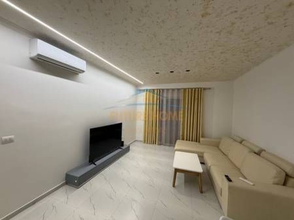 Affitto, Appartamento 1+1, Zogu i Zi, Tirane.