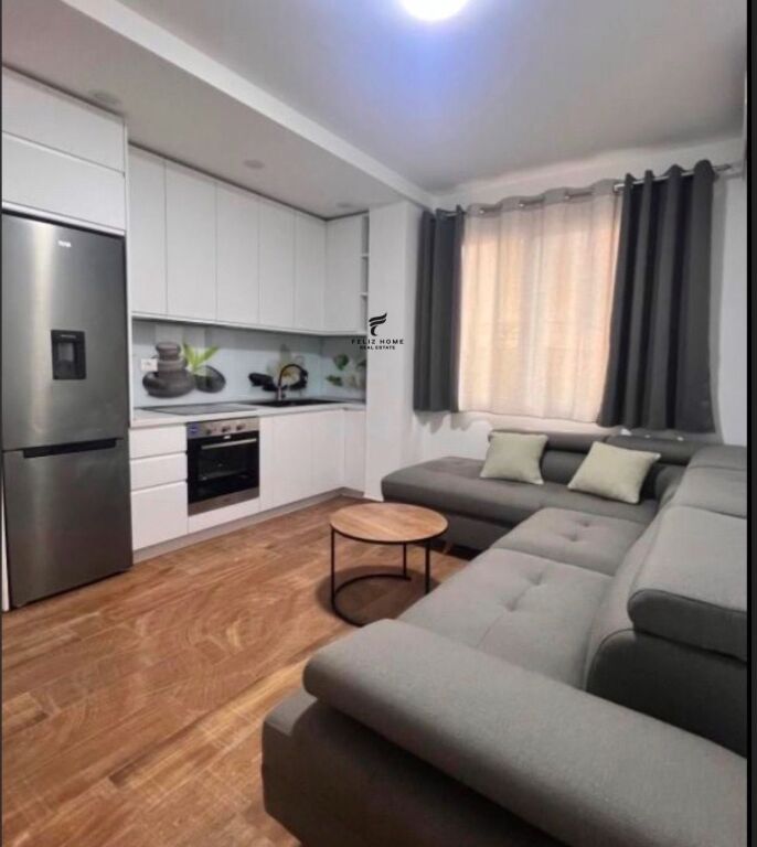 APARTAMENT ME QERA 1+1 QYTET STUDENTI 42.000 LEKE