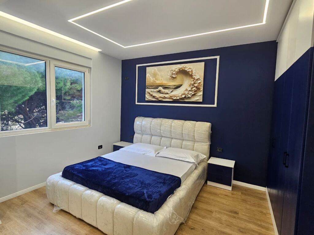 SHITET APARTAMENT AFER PLAZHIT VLORE