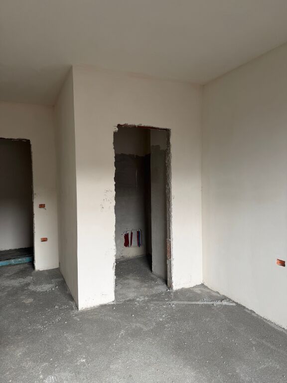 Apartament 2+1 Okazion Në Shitje në Paskuqan