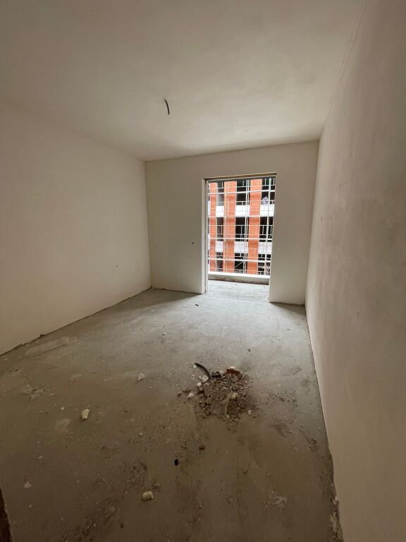 2+1+Parkim per Shitje/Babrru